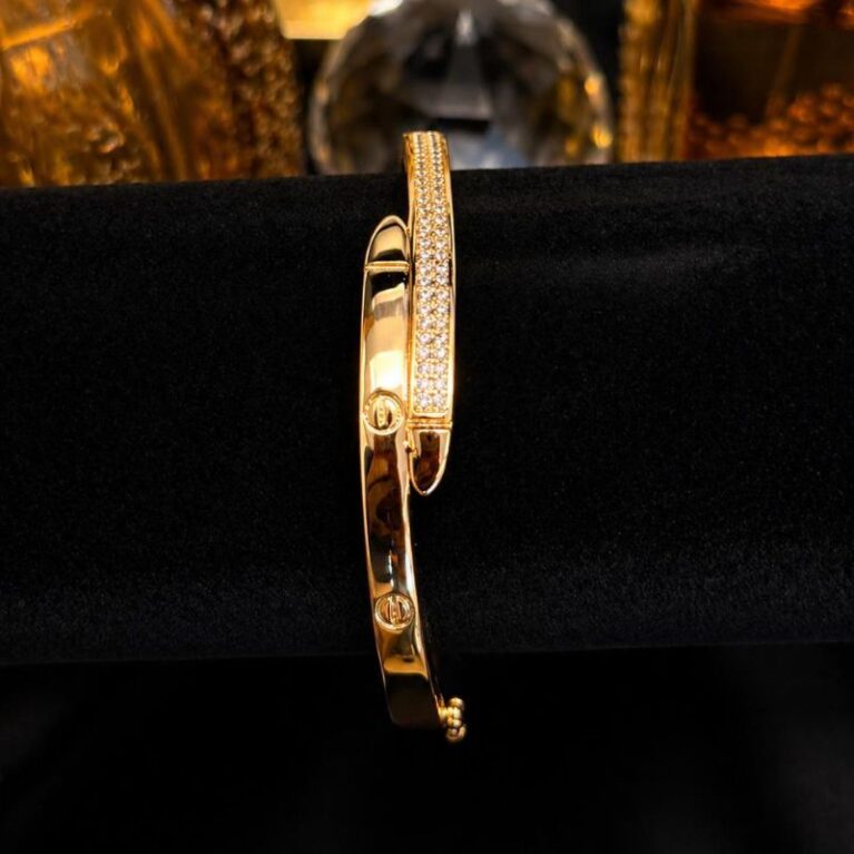 Brazalete oro con circonitas blancas