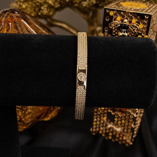 Brazalete oro con circonitas blancas inspiración cartier love