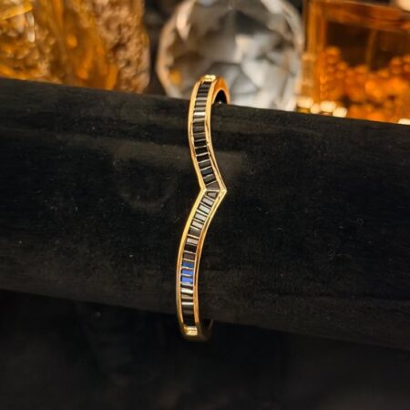 Brazalete esclava con circones negros corte baguette