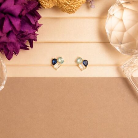 Aro oro con tres circonitas azul, celeste y turquesa