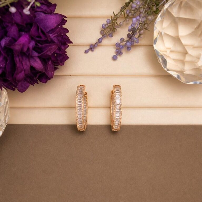 Aro argolla ancha con circonitas baguette